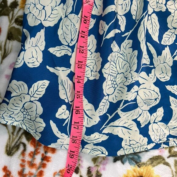 Maree Maree Sleep Set Womens L Blue White Floral Satin Tank & Shorts Loungewear - Picture 12 of 13